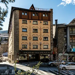 **** Отель Plaza & Wellness Андорра